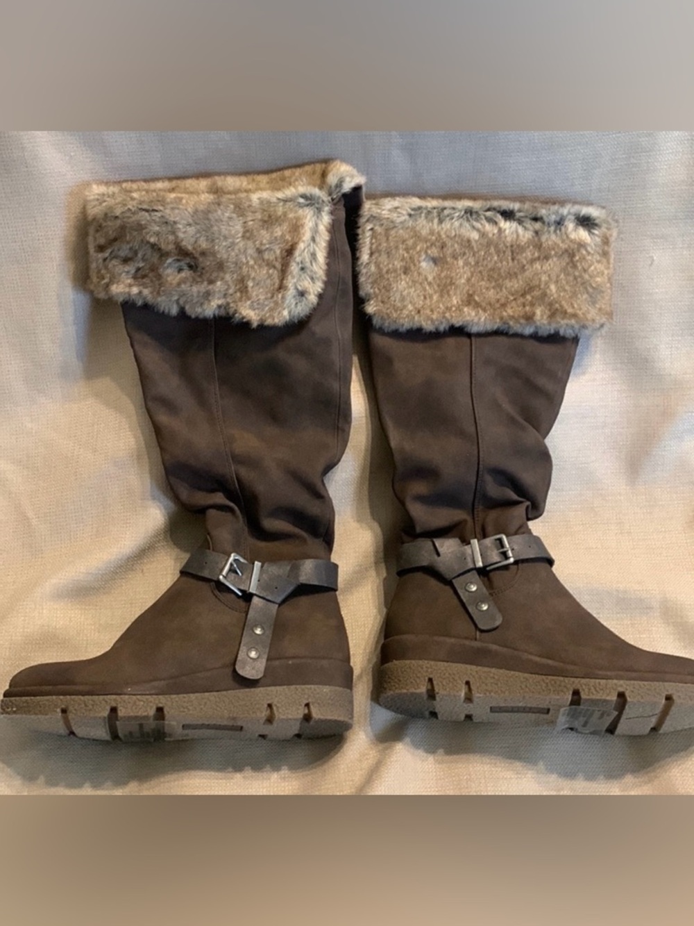 Cliffs by White Mountain Merridan Boots